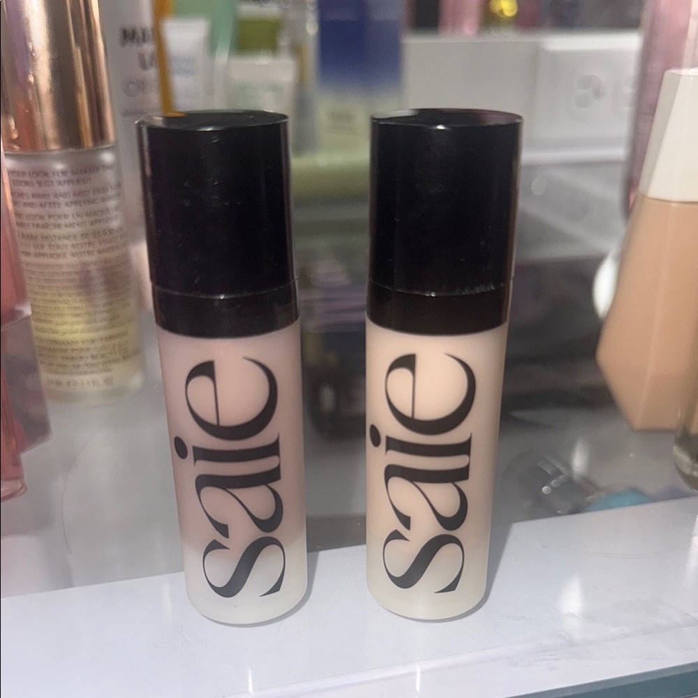 Saie Glowy Super Gel